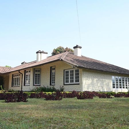 Ama Stays And Trails Tea Estate Bungalows , Муннар Экстерьер фото